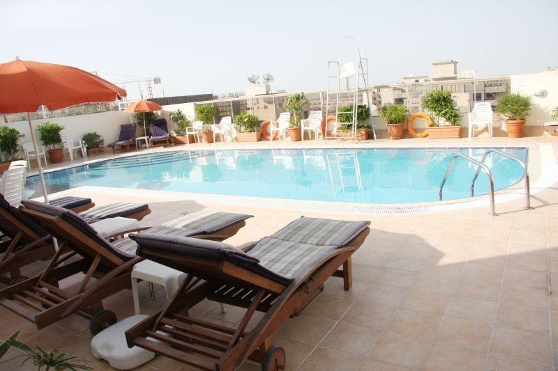 אבו דאבי Ramee Garden Hotel Apartments מראה חיצוני תמונה