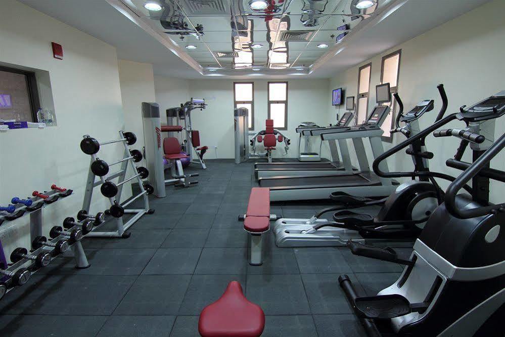 אבו דאבי Ramee Garden Hotel Apartments מראה חיצוני תמונה